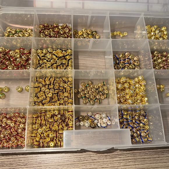 Other - 970 pcs, 6mm 8mm Gold Plated Filigree Rhinestone Crystal Beads, See Description